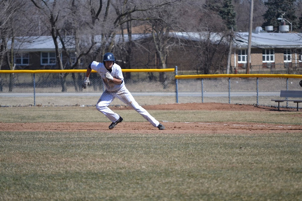 Bulldog stealing a base