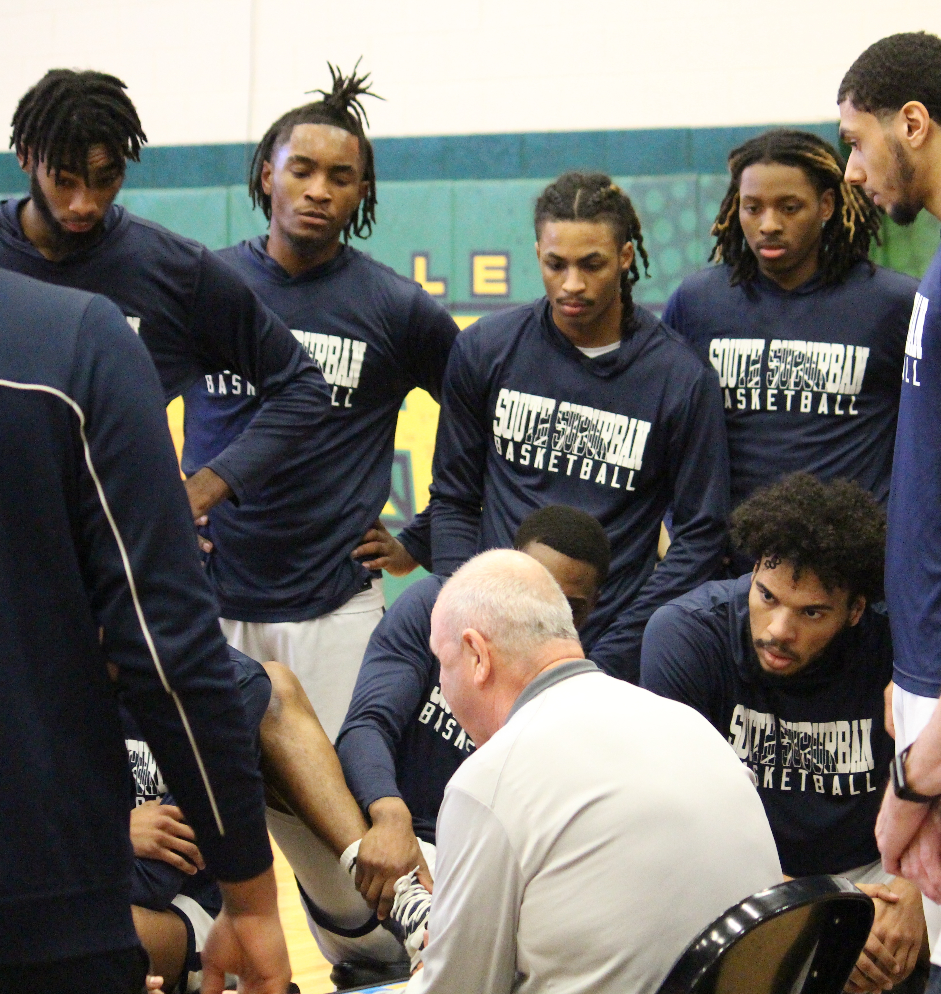 SSC Basketball Huddle