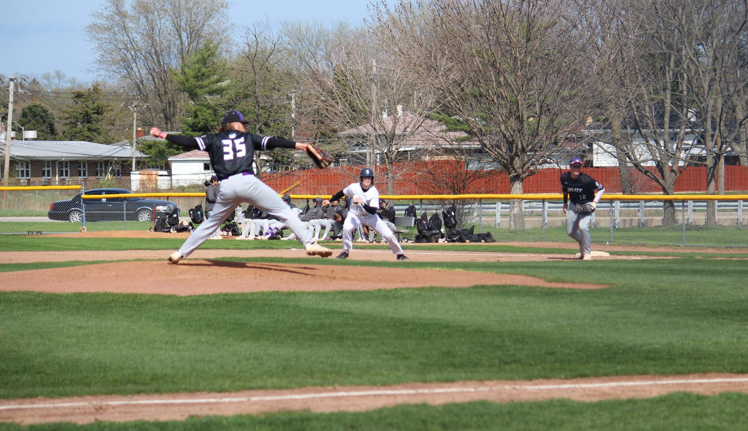 SSC lead off South Suburban College