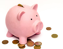 A featured image of a piggy bank
