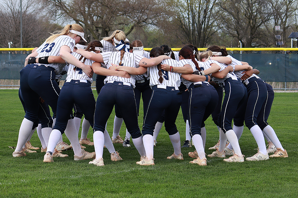 2024 Softball Action Shot