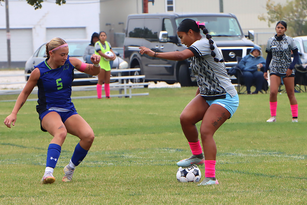 Rotating_Header_Crop_Women's_Soccer_vs_Bryant_and_Stratton_Bulldog_Field_KCF_2025.10.15 (12)