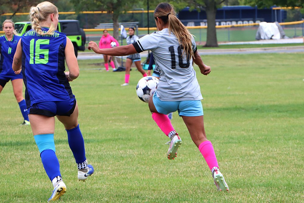 Rotating_Header_Crop_Women's_Soccer_vs_Bryant_and_Stratton_Bulldog_Field_KCF_2025.10.15 (165)