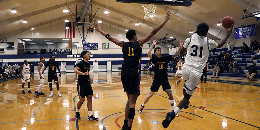 Men's Basketball 2026 Action Shot