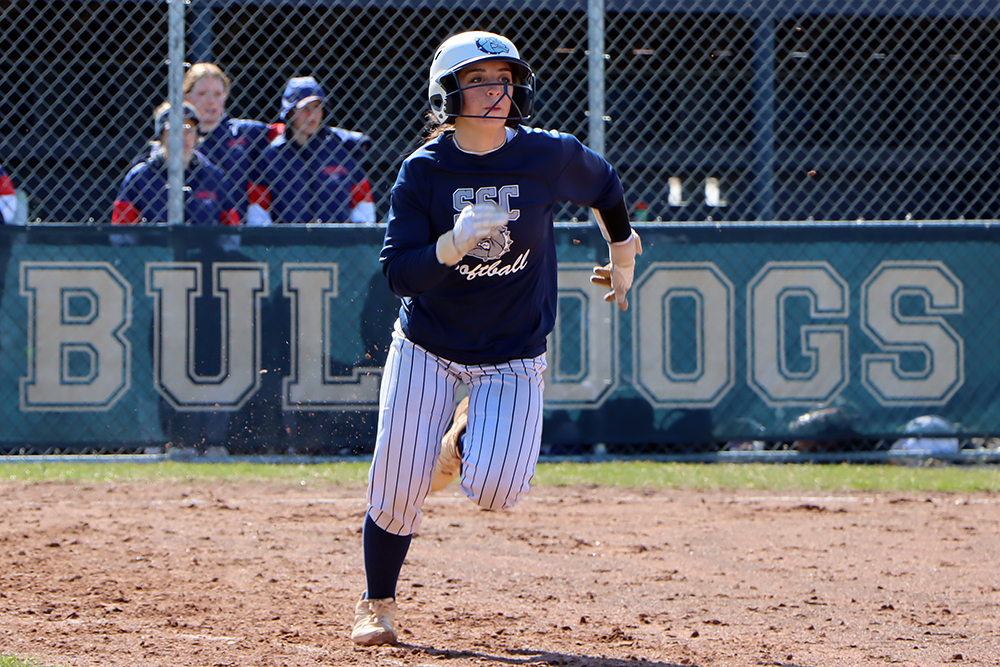 rotating-header-crop-softball-2026-15